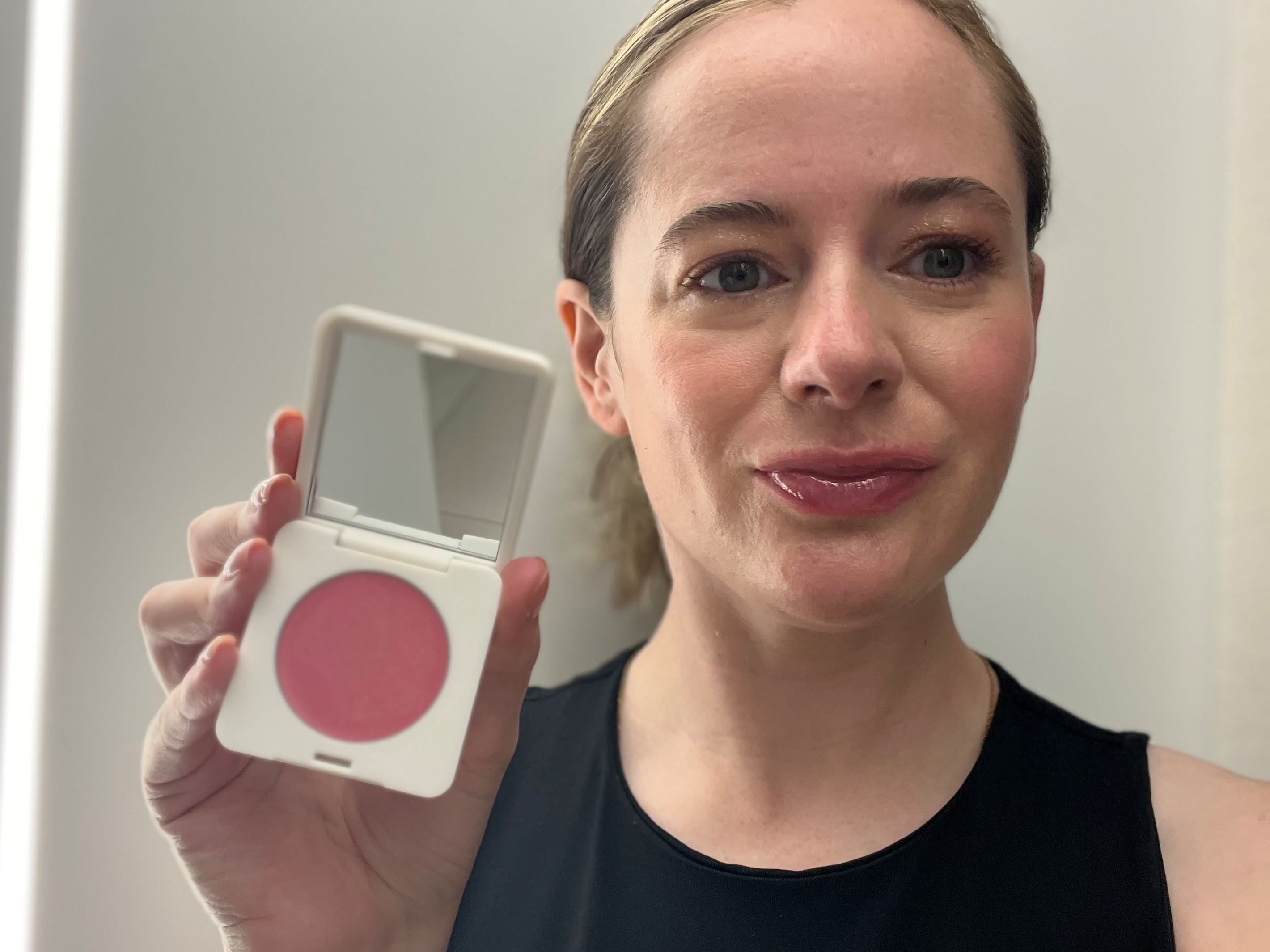 Julie's Summer Fridays Blush Butter Balm review | Space NK Julie's Summer Fridays Blush Butter Balm review | Space NK